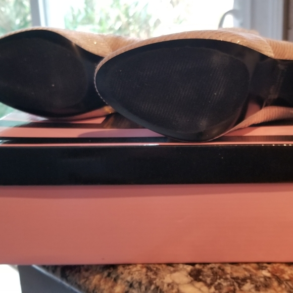 NWT Champagne Velvet Booties - Picture 3 of 5